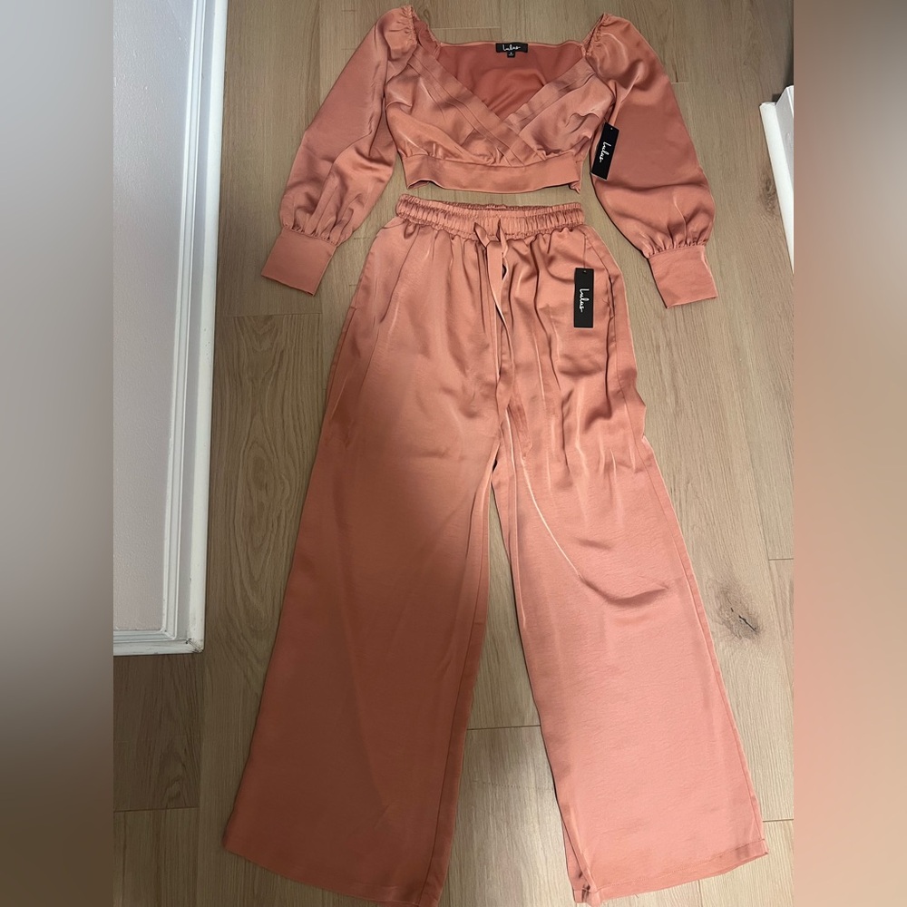 Lulus blush/terracotta two piece set